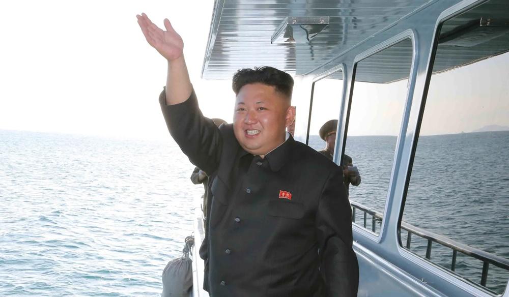 衛星拍得金正恩避暑豪華遊艇，有國際標準泳池及滑水梯。(資料圖片)
